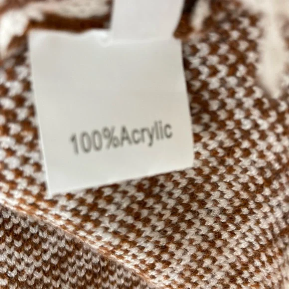 Brown and Cream Chevron Cardigan - Picture 8 of 9